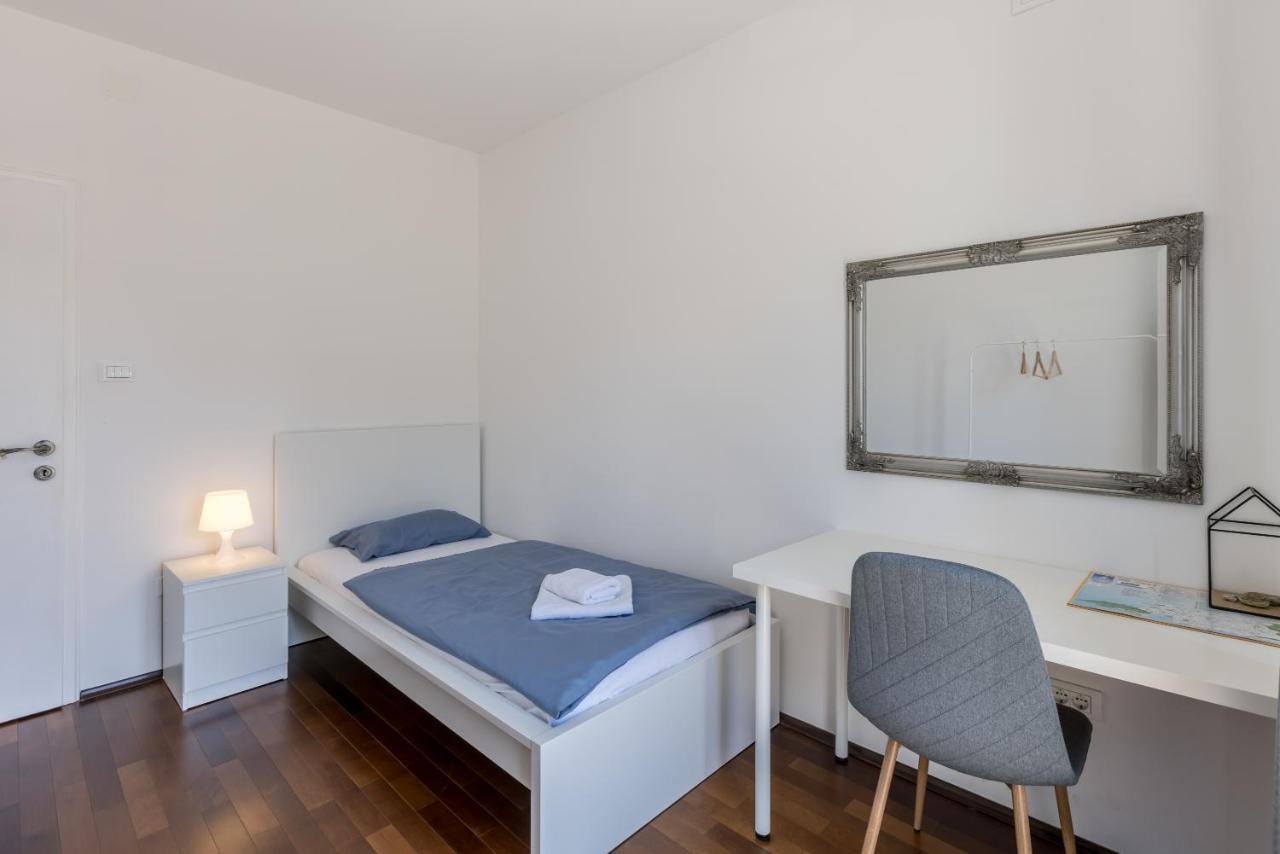 Central Park Apartment With Terrace Split Zewnętrze zdjęcie